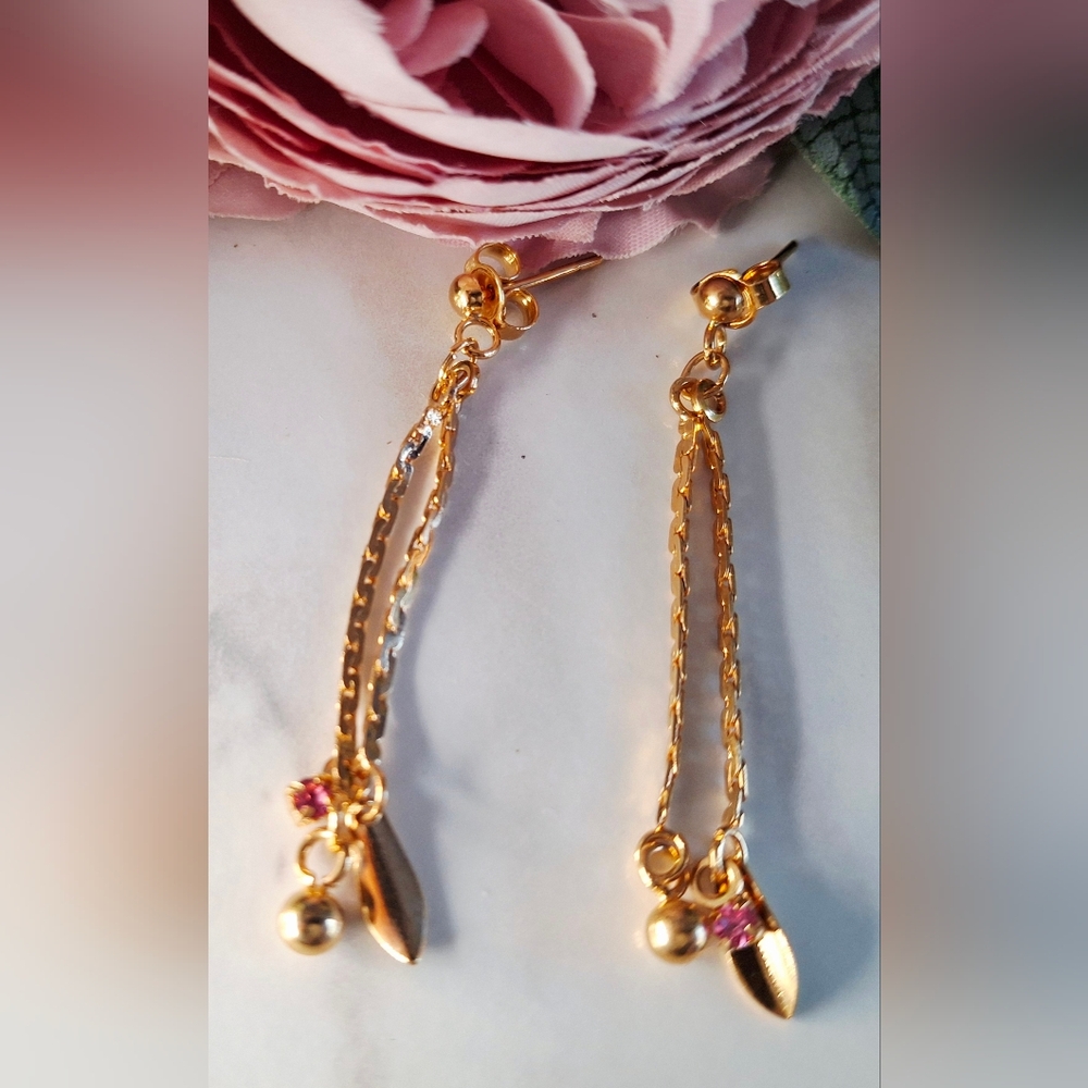 Vintage 80s 💗✨️Pretty Jewelled Dangle Earrings